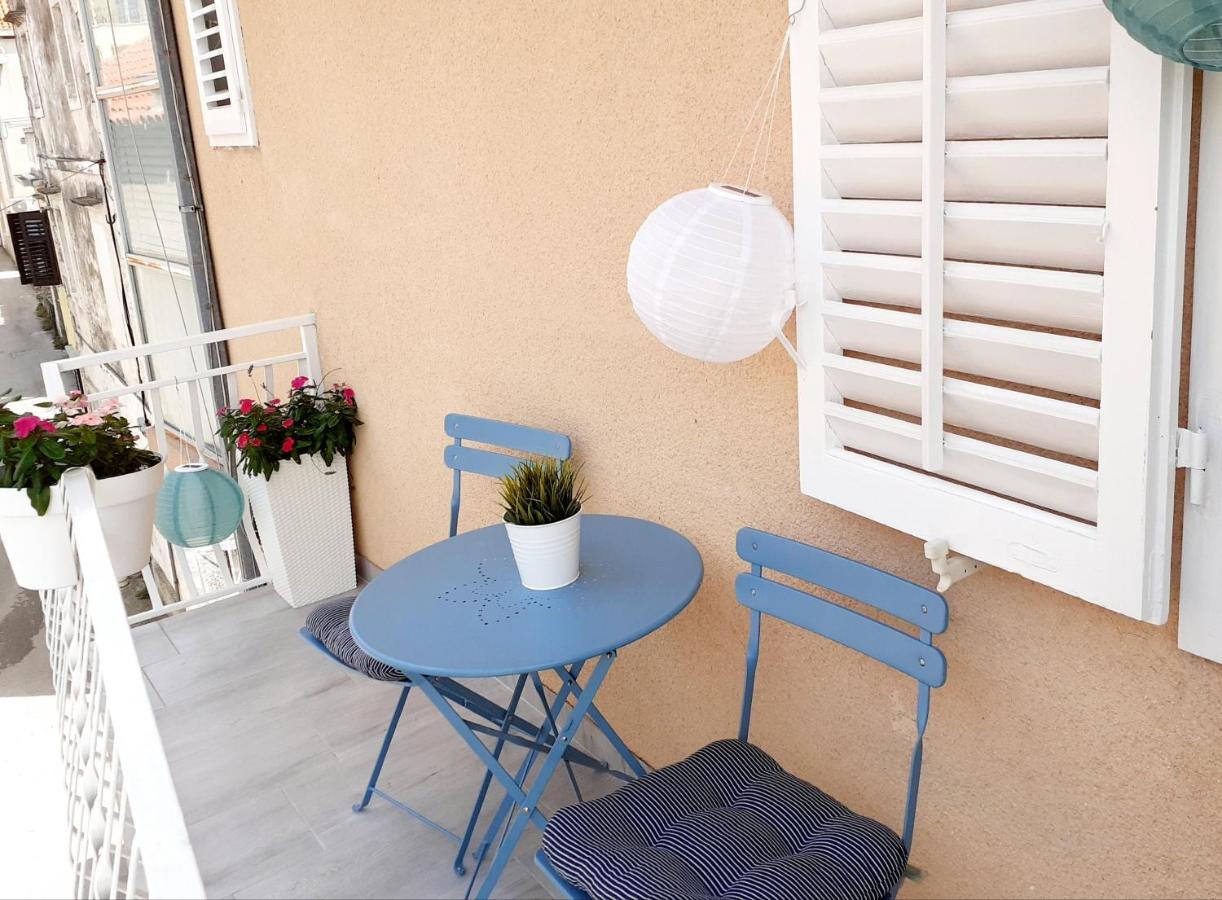 Nina Hotel Baška Voda Buitenkant foto