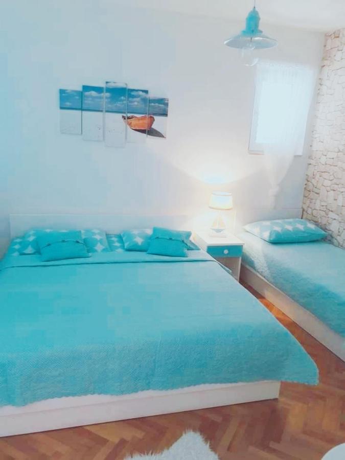 Nina Hotel Baška Voda Buitenkant foto