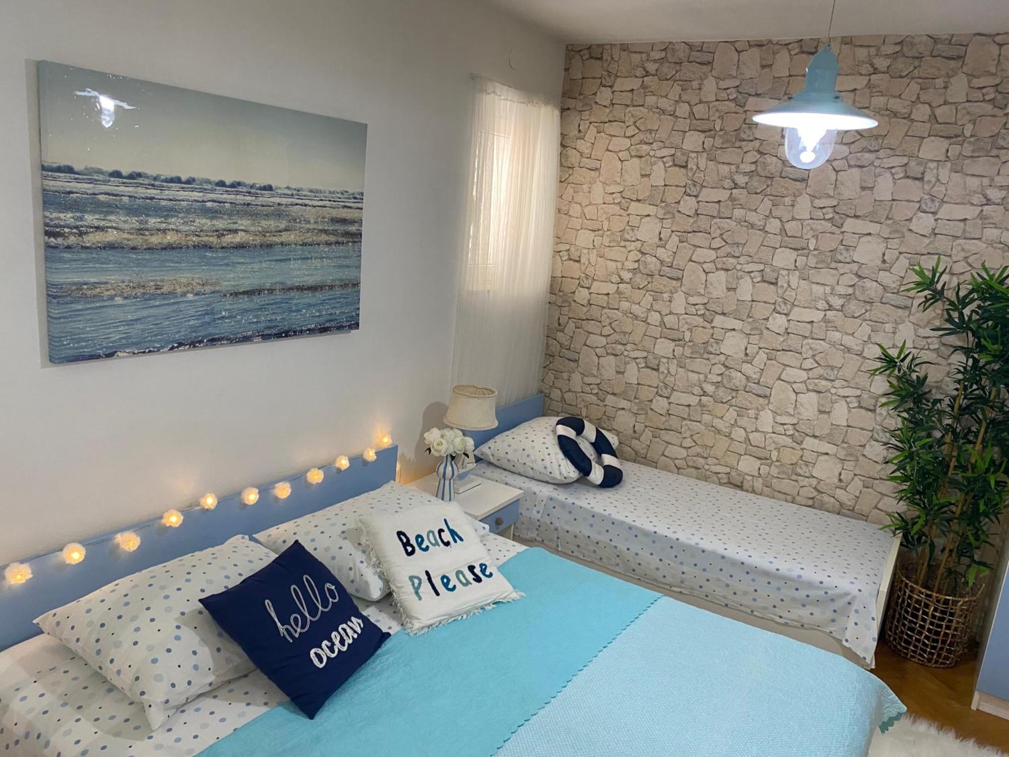 Nina Hotel Baška Voda Buitenkant foto